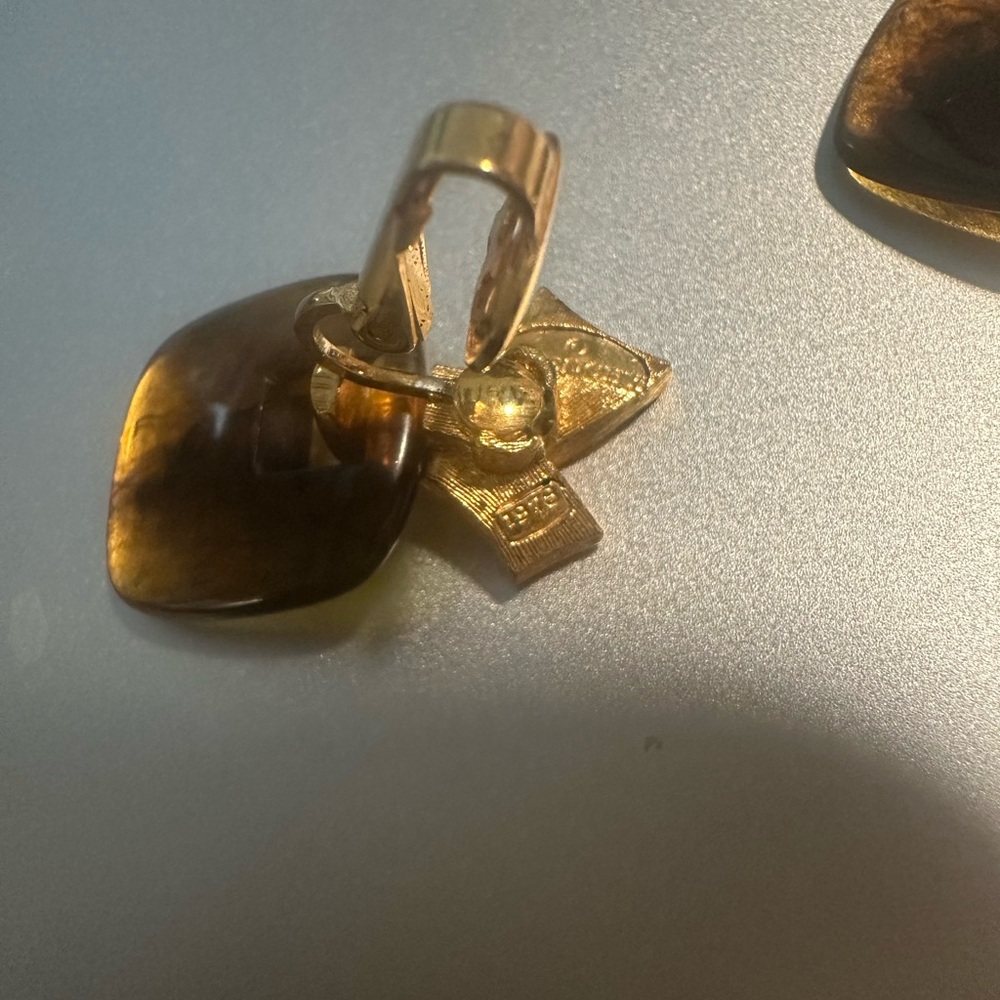 Vintage Givenchy Earrings dated 1978 - Picture 3 of 4
